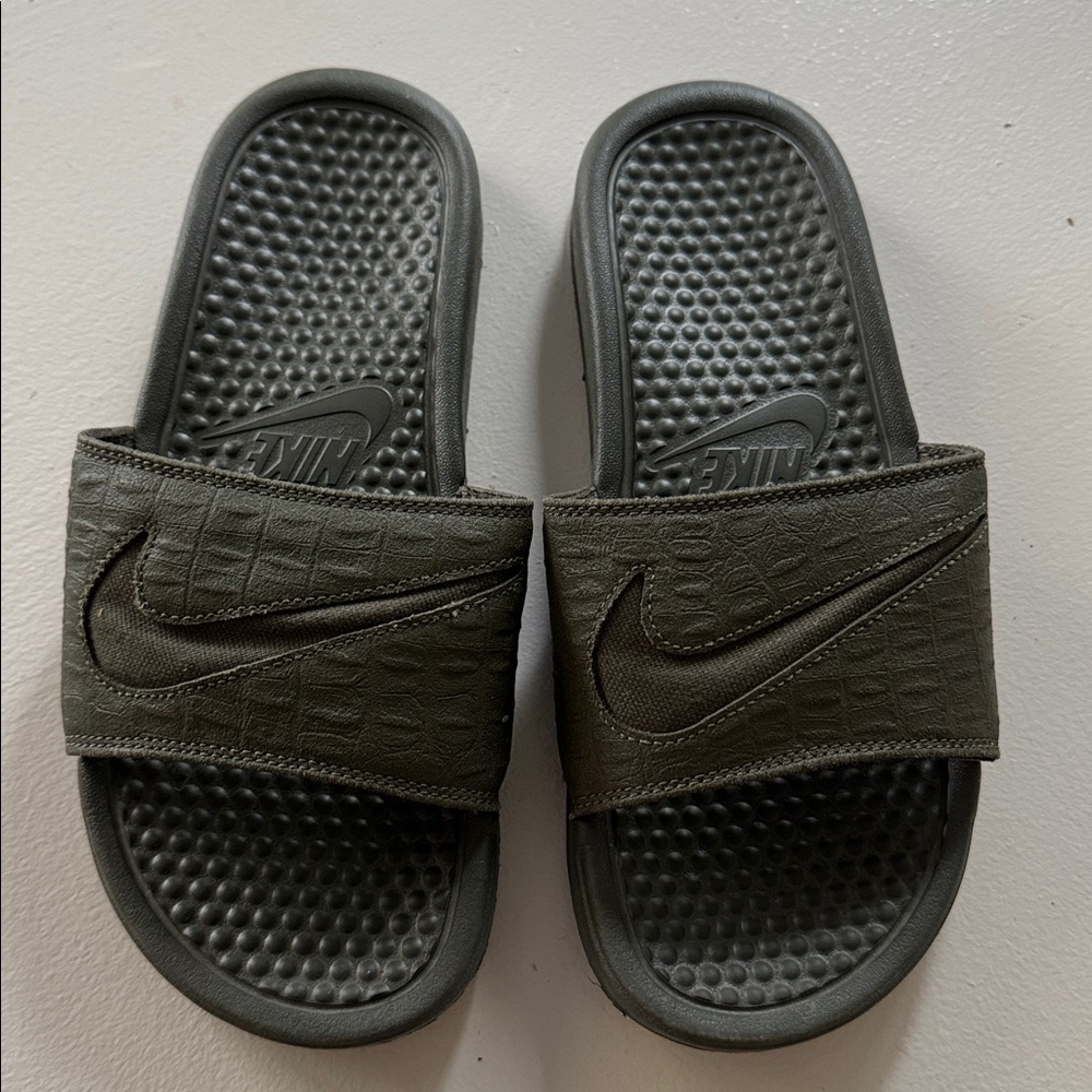 Nike army green slides